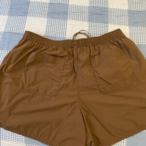 Uniqlo C Brown Geared shorts